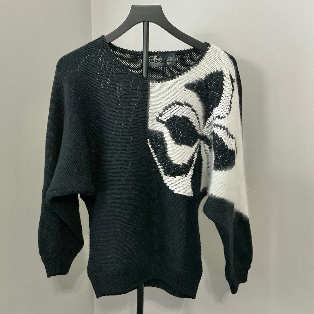 David Brett Sweater Women's Medium Black White Floral Vintage Knit Pullover